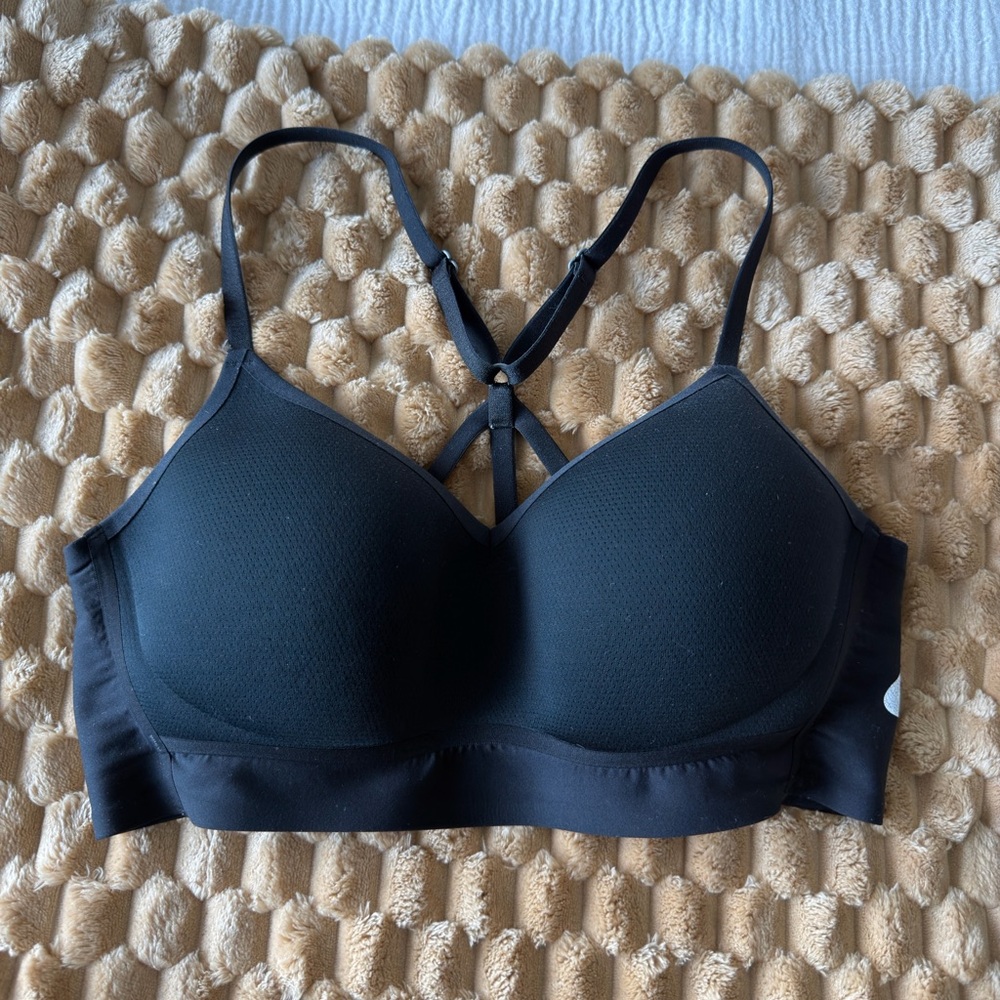 Nike Cross-Back Black Sports Bra